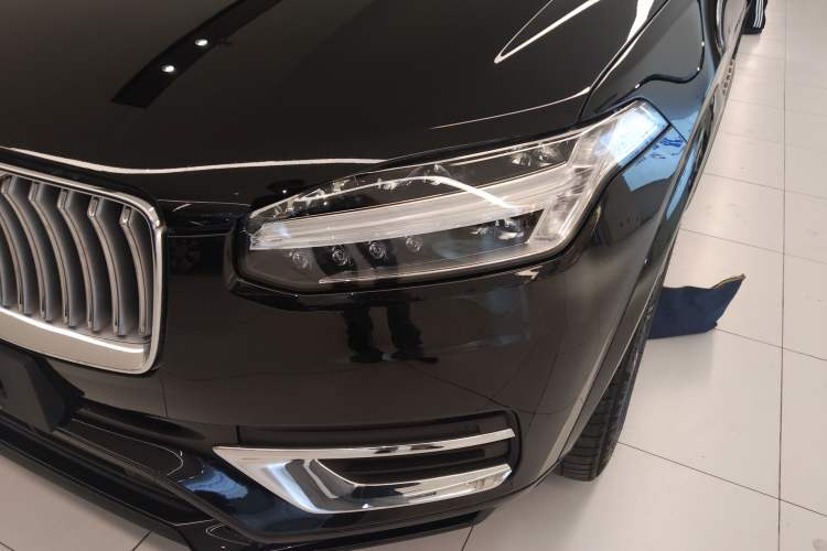 Used Volvo XC90 2023 B6 Zhiyi Luxury Edition 7-Seater