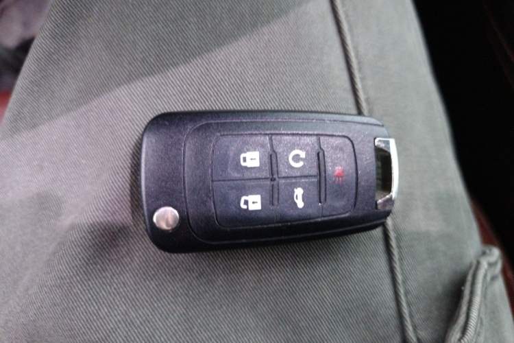 Used Buick LaCrosse 2014 2.0T SIDI Elite Tech Version Vehicle Key