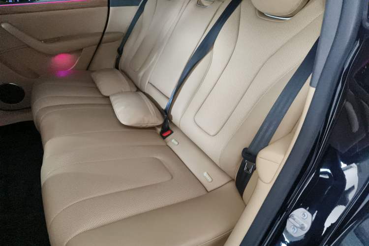 Used Hima Luxeed R7 2024 All-Electric 802 km Max