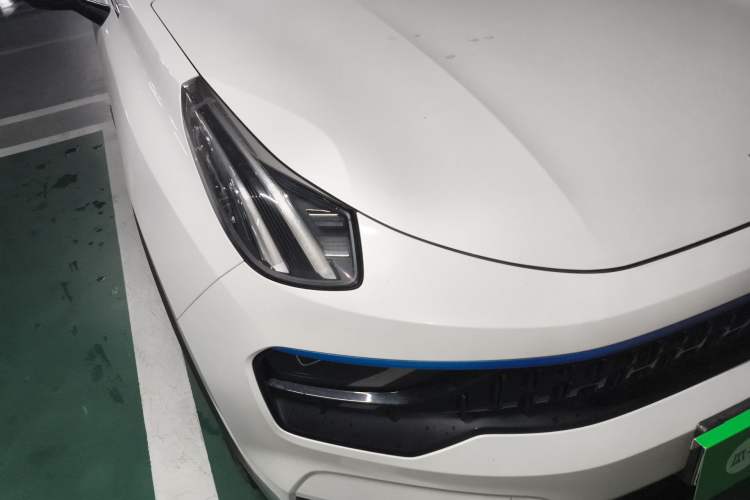 Used Lynk & Co 05 2020 2.0TD Two-Wheel Drive Shine Halo