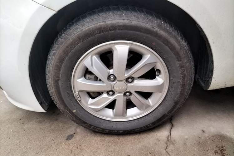Used Kia K2 2015 Sedan 1.4L Automatic GLS
