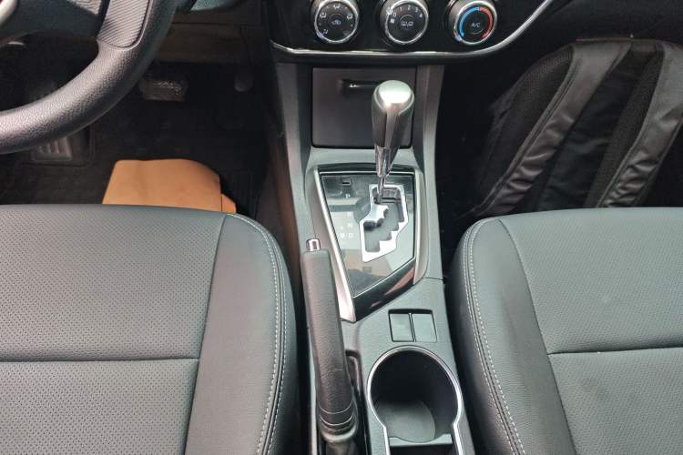 Used Toyota Corolla 2014 1.6L CVT GL Gear Lever