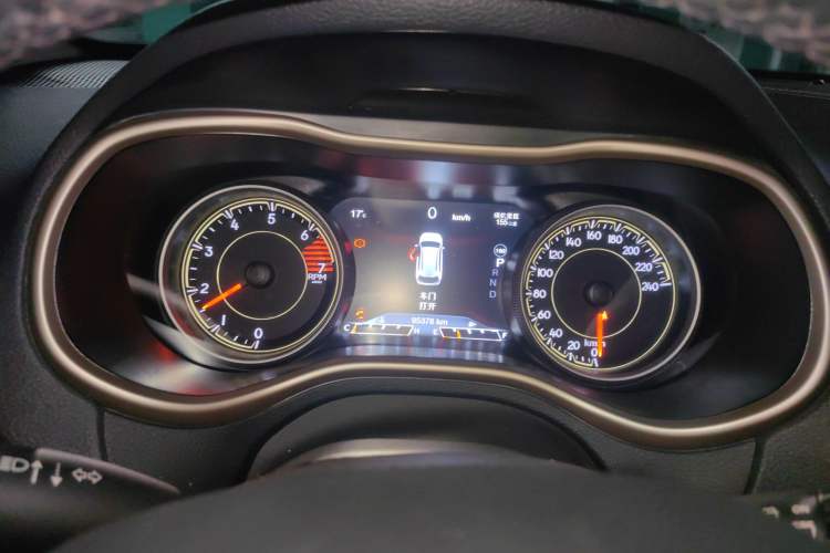 Used Jeep Cherokee 2017 2.0L Superior Edition