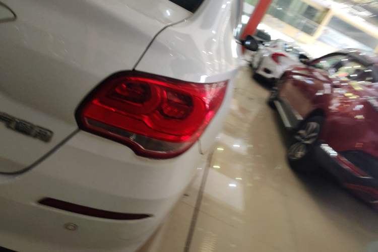 Used Chevrolet Cavalier 2019 320 Automatic Enjoyment with Sunroof