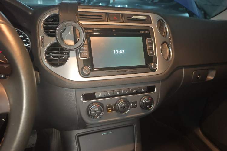 Used Volkswagen Tiguan 2013 1.8TSI Automatic Two-Wheel Drive Luxury Model