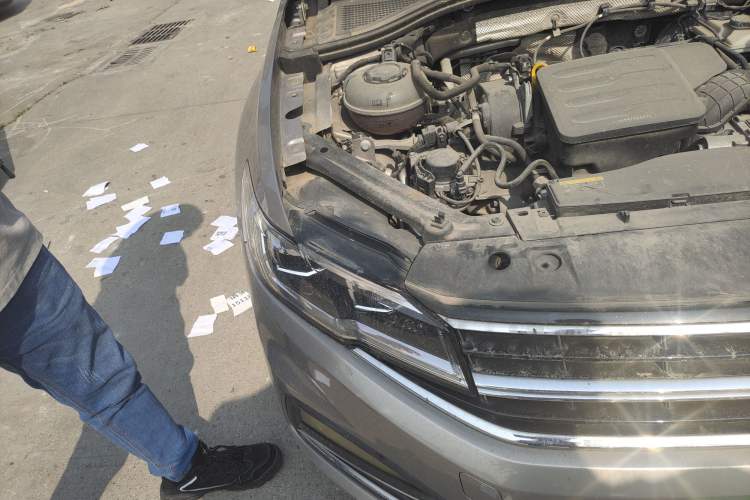 Used Volkswagen Bora 2020 1.5L Automatic Elite Version Right Front Headlight