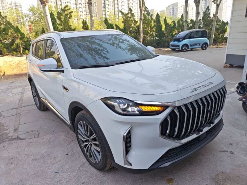 Used JETOUR X70 PLUS 2025 Champion Edition 1.5T DCT Champion PRO 5-Seater — 3