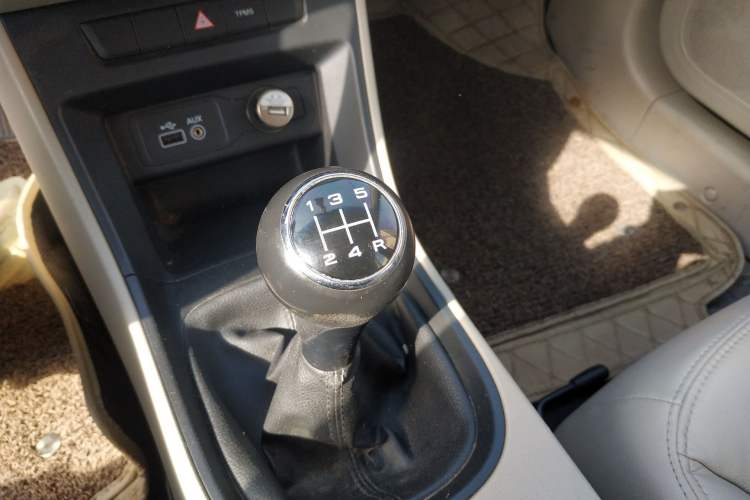 Used Roewe 360 2015 1.5L Manual Luxury Edition