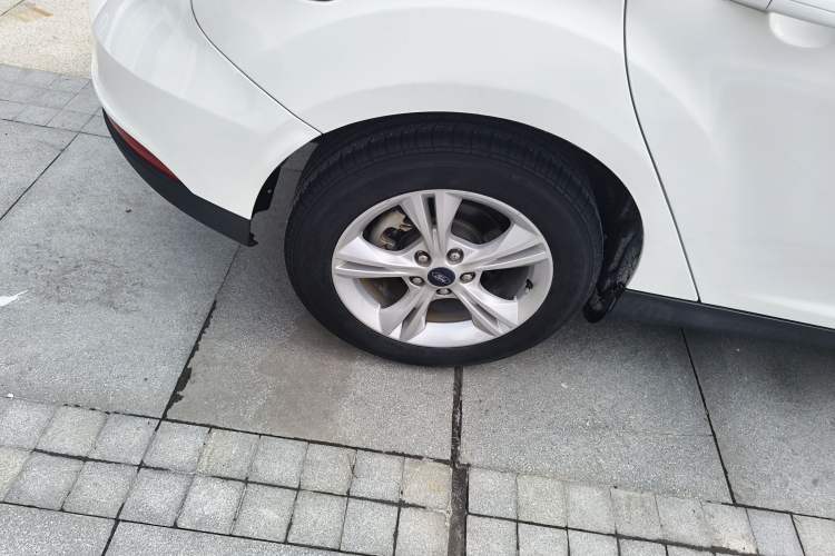 Used Ford Focus 2017 Hatchback 1.6L Automatic Comfort Plus SmartDrive Edition
