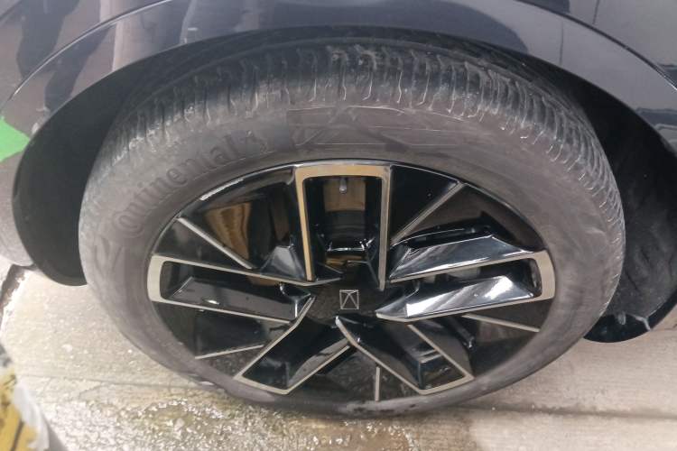 Used Avatr 11 2022 Long-Range Dual-Motor Luxury Edition 5 Seats
