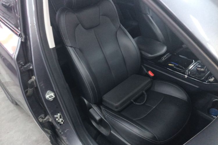 Used NETA U 2023 NETA U-Ⅱ 400 U Show Edition – Lithium Iron Phosphate
