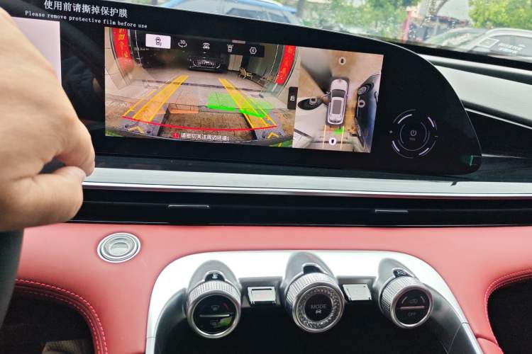 Used EXEED Stellar 2023 400T Two-Wheel Drive Comfort Flyfish Edition Audio And AC Panel