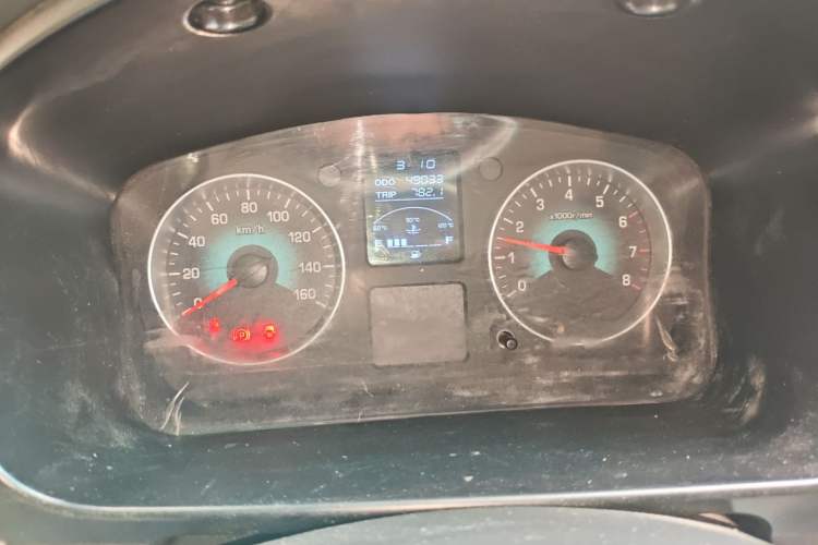 Used Jinbei New Hiace X30L 2022 1.5L Wealth Edition Air-Conditioning-Free Van China VI Standard SWC15M
