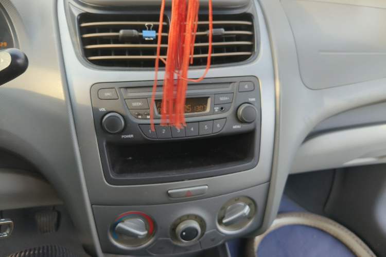 Used Chevrolet Sail 2010 Sedan 1.2L Manual Fashion Edition