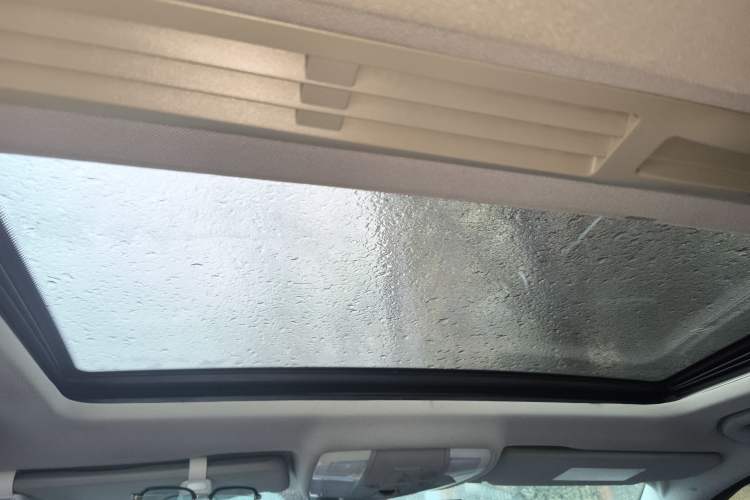 Used Mercedes-Benz C-Class 2010 C 180K Classic model