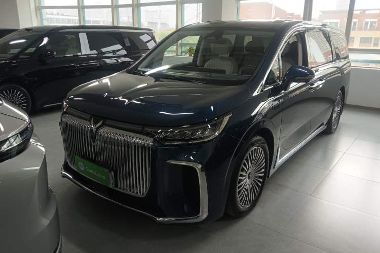 Used VOYAH Dream 2025 PHEV Four-Wheel-Drive Flagship Kunpeng Edition