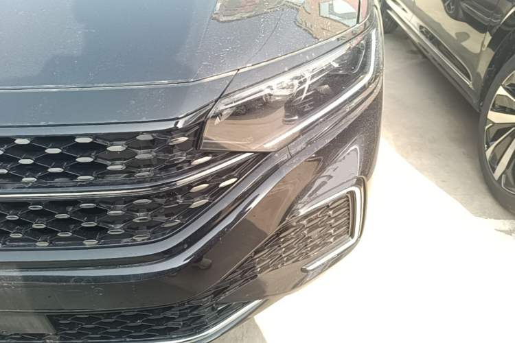 Used Volkswagen Passat 2026 Model, Outstanding 380TSI Xingkong Longteng Edition
