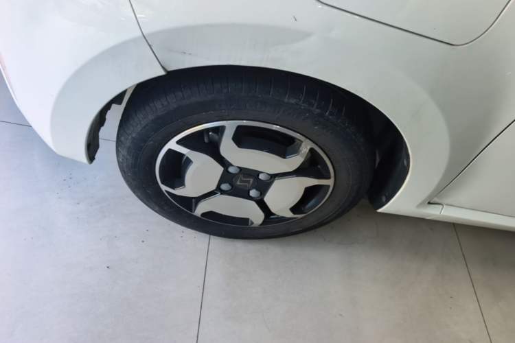 Used SOL E10X 2023 Anniversary Edition 301km Sunflower 36kW
