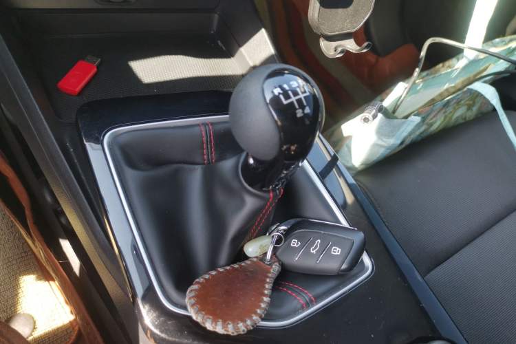 Used MG 5 2023 180 DVVT Manual Fashion Edition
