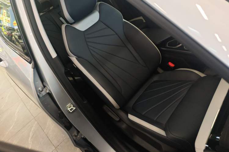 Used Geely Auto FX11 2023 1.5TD DCT Glory Edition