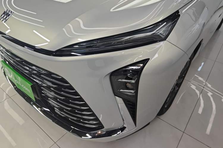 Used Buick GL8 2025 Lu Zun Smart Enjoyment Edition
