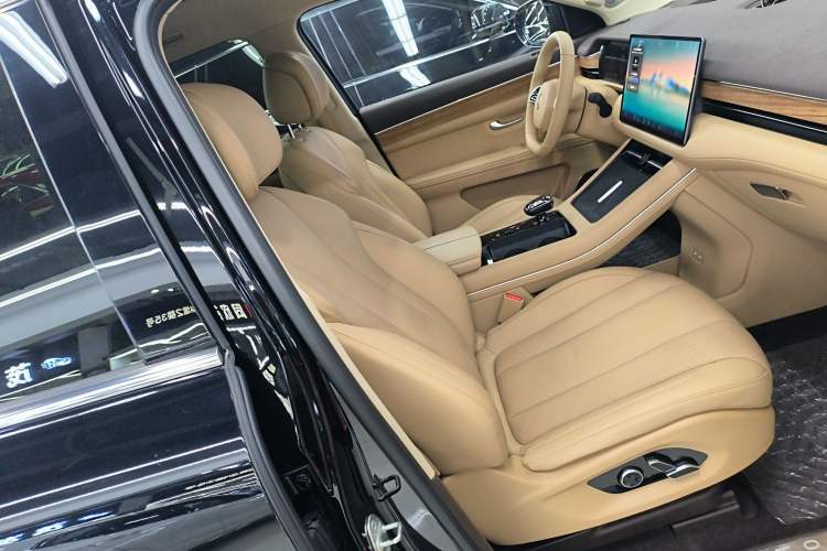 Used Hima AITO M7 2024 1.5T Intelligent Drive 4WD Ultra Version 5 Seats