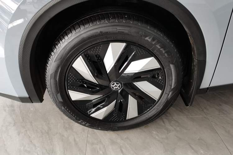 Used Venucia V DD-i 2023 60km iD Version
