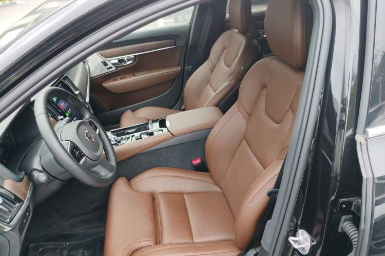 Used Volvo S90 New Energy 2025 Plug-in Hybrid Four-Wheel Drive Long-Range Luxury Smart Edition Left Front Seat