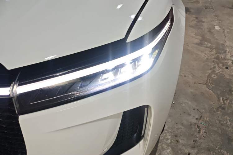 Used Li Auto ONE 2020 Extended-Range 6-Seater Version
