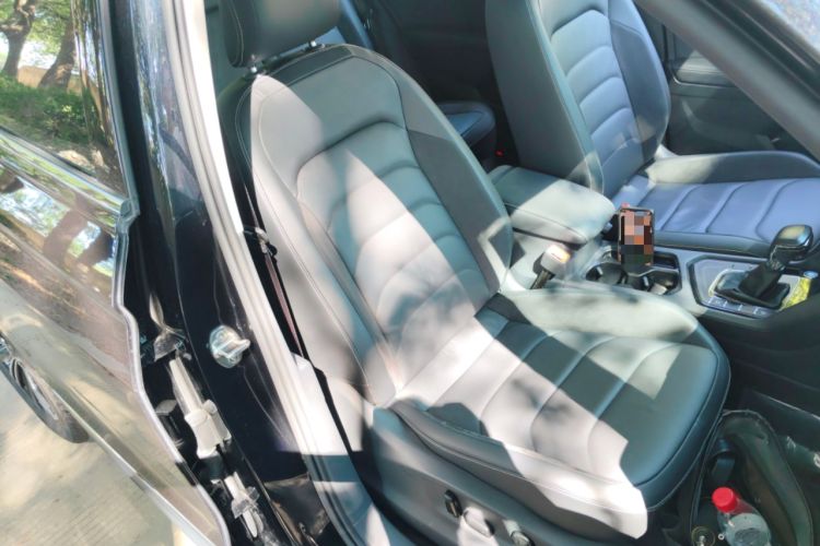 Used Volkswagen Tiguan L 2021 330TSI Automatic Two-Wheel Drive Smart Edition