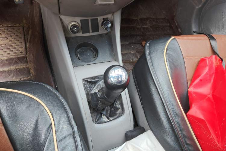 Used CHANGAN Alsvin 2012 Sedan 1.5L Manual Comfort Model