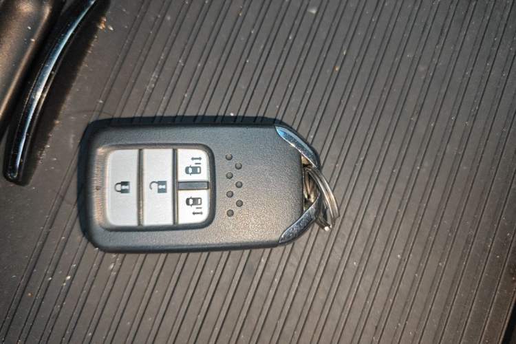 Used Honda Elysion 2016 2.4L Luxury Edition Vehicle Key