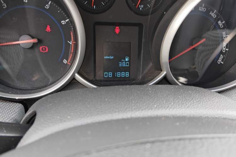 Used Chevrolet Cruze 2013 1.6L SE MT
