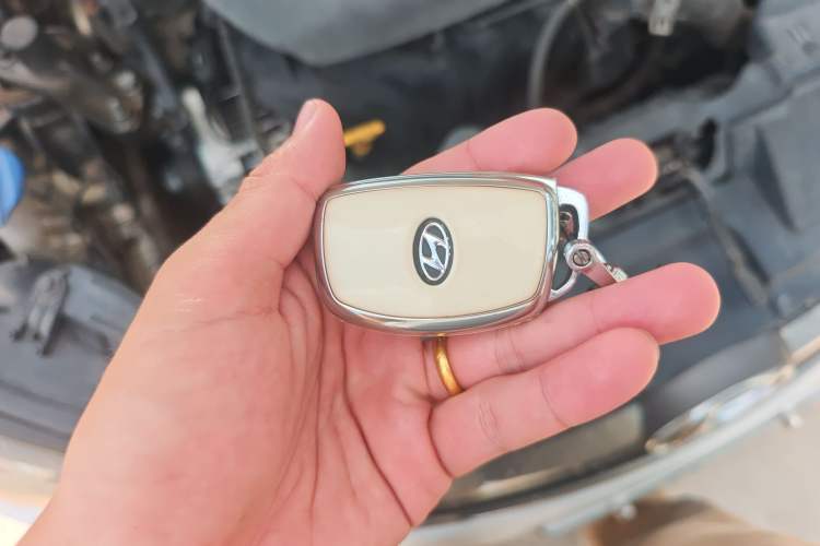 Used Hyundai Elantra (5th Generation / Langdong) 2015 1.6L Automatic Leading Model