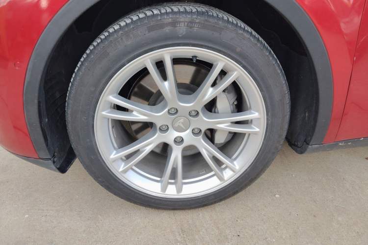 Used Tesla Model Y 2021 Long-Range All-Wheel-Drive Version 3D7
