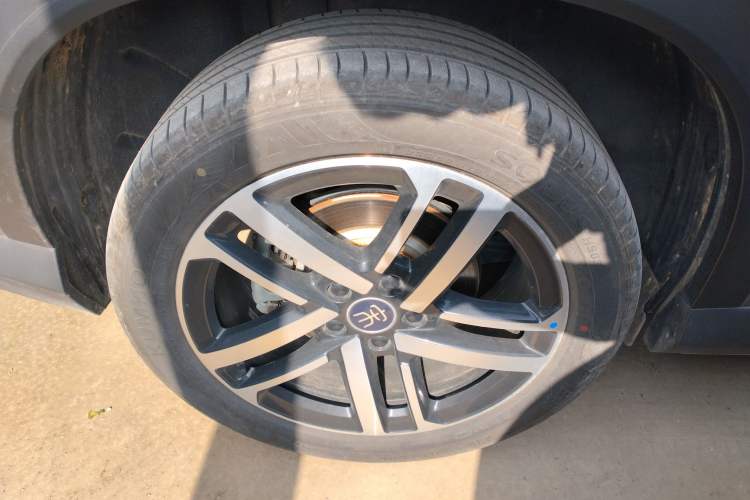 Used BYD Song L DM-i 2025 Intelligent Driving Version 112 km Beyond-Range Type