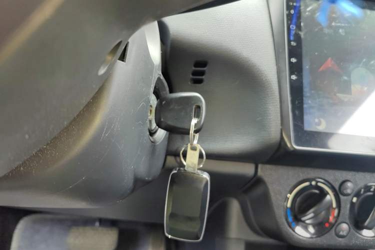 Used Suzuki Swift 2016 1.5L Automatic Fashionable Coolplay Edition Vehicle Key