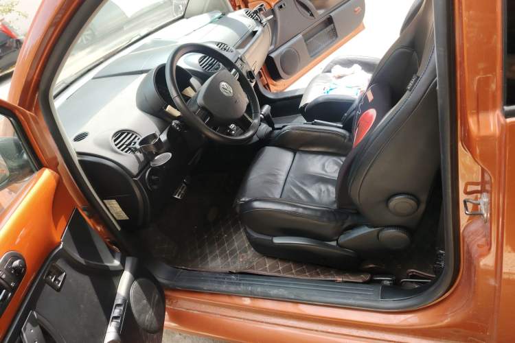 Used Volkswagen Beetle 2010 1.8T BlackOrange Luxury Edition
