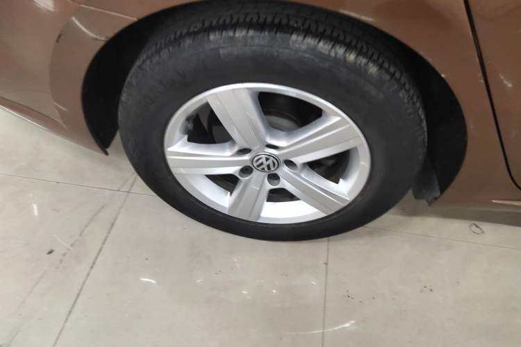 Used Volkswagen Lamando 2017 230TSI DSG Fashion Edition
