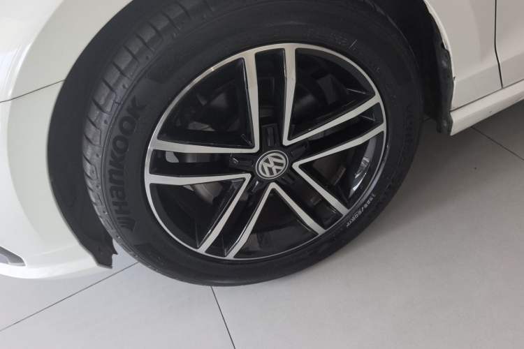 Used Volkswagen Lamando 2019 280TSI DSG Comfort Edition China VI standard
