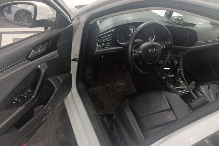 Used Volkswagen Sagitar 2019 200TSI DSG Comfort Version China VI Standard
