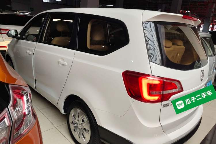 Used Baojun 730 2016 1.5L Manual Value Edition 7 Seats China V Emission Standard Rear Left 45 Deg