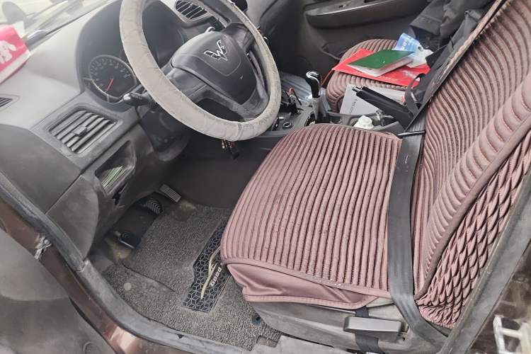 Used Wuling Hongguang 2015 1.2L S Base Model China V Standard Left Front Seat