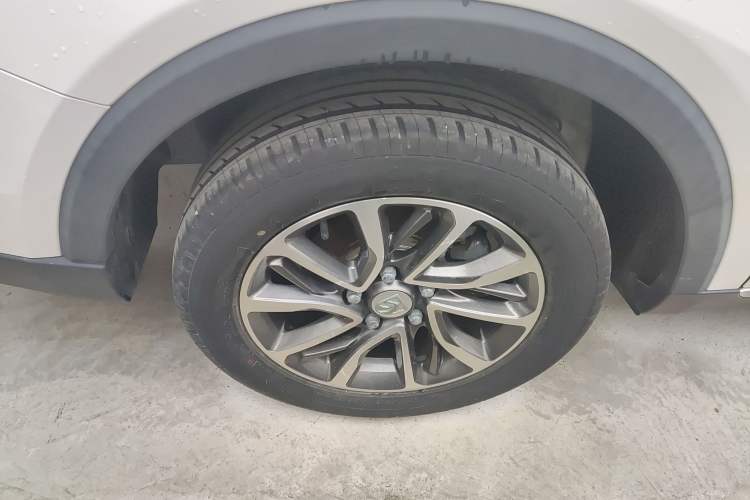 Used Baojun 730 2019 1.5T CVT Flagship Model 7 Seats China VI Emission Standard