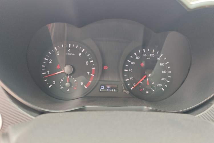 Used Haima Fumei 2014 M5 1.6L Automatic Elite Model Instrument Cluster