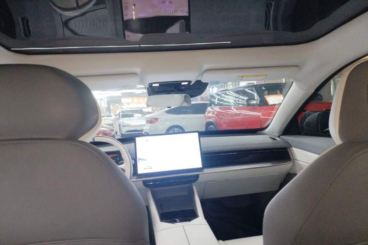 Used Dongfeng eπ eπ007 2024 Pure Electric 540 All-Wheel Drive Max Edition
