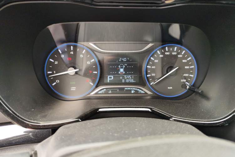 Used GAC Trumpchi GS4 2018 235T Automatic Two-Wheel Drive Luxury Smart Connectivity Millionth Anniversary Edition Odometer Close Up