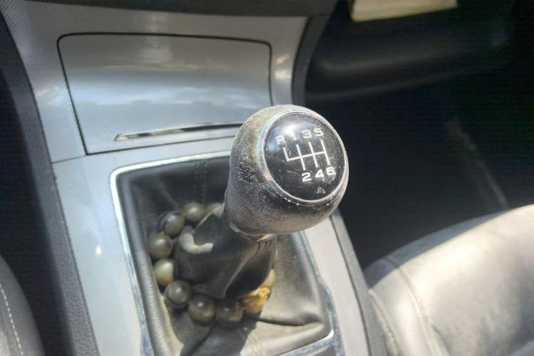 Used Roewe RX5 2016 20T Two-Wheel Drive Manual Flagship Edition