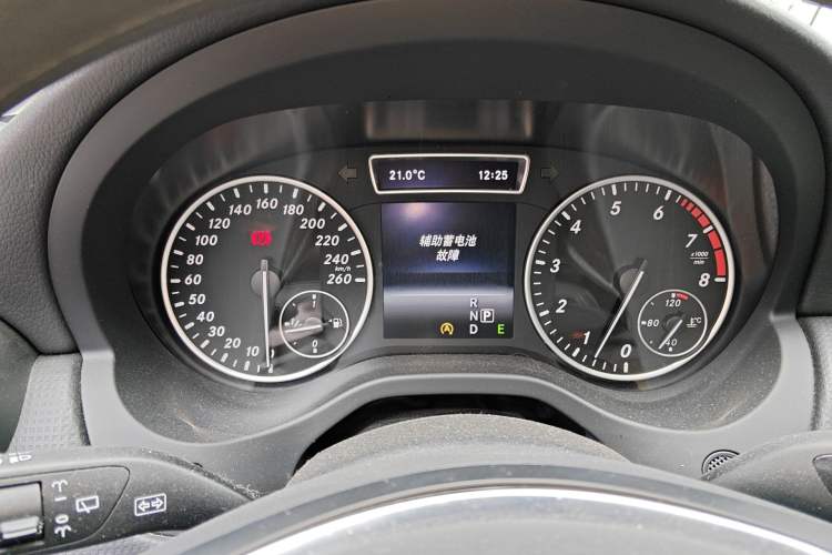 Used Mercedes-Benz A-Class 2015 A 180 Standard Model Instrument Cluster