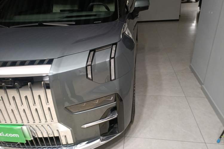 Used Zeekr 009 2024 7-Seater Walk-Through Version Four-Wheel Drive 108 kWh